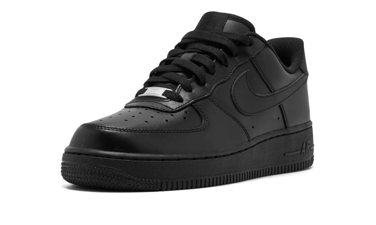 AIR FORCE 1 LO MNS WMNS "Triple Black" 315115 038 - Image 4