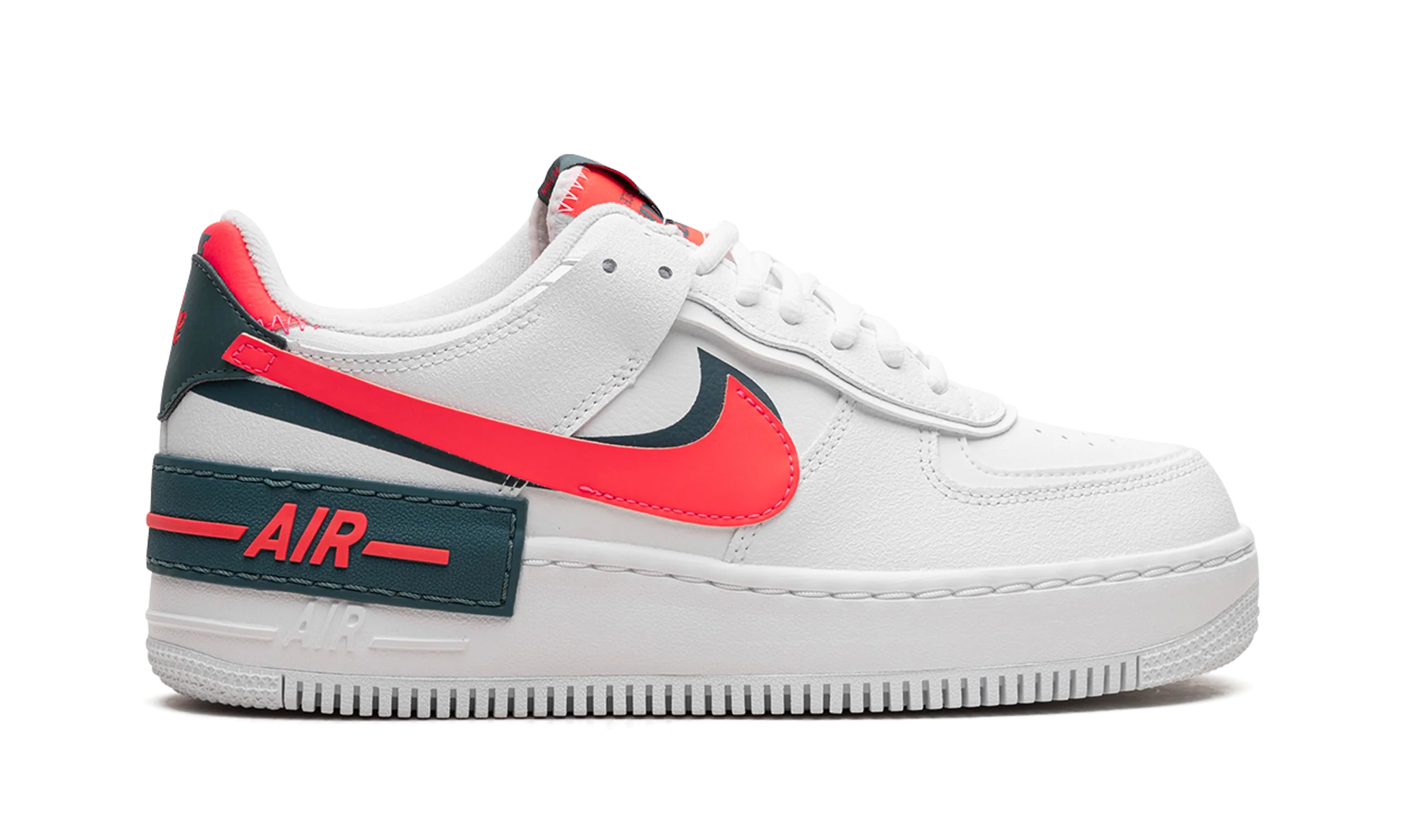 AIR FORCE 1 SHADO NMS WMNS "White Solar Red" DB3902 100 - Image 6
