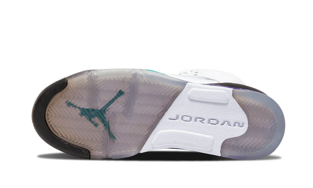 Air Jordan 5 Retro GS "Grape" 440888 108 - Image 4
