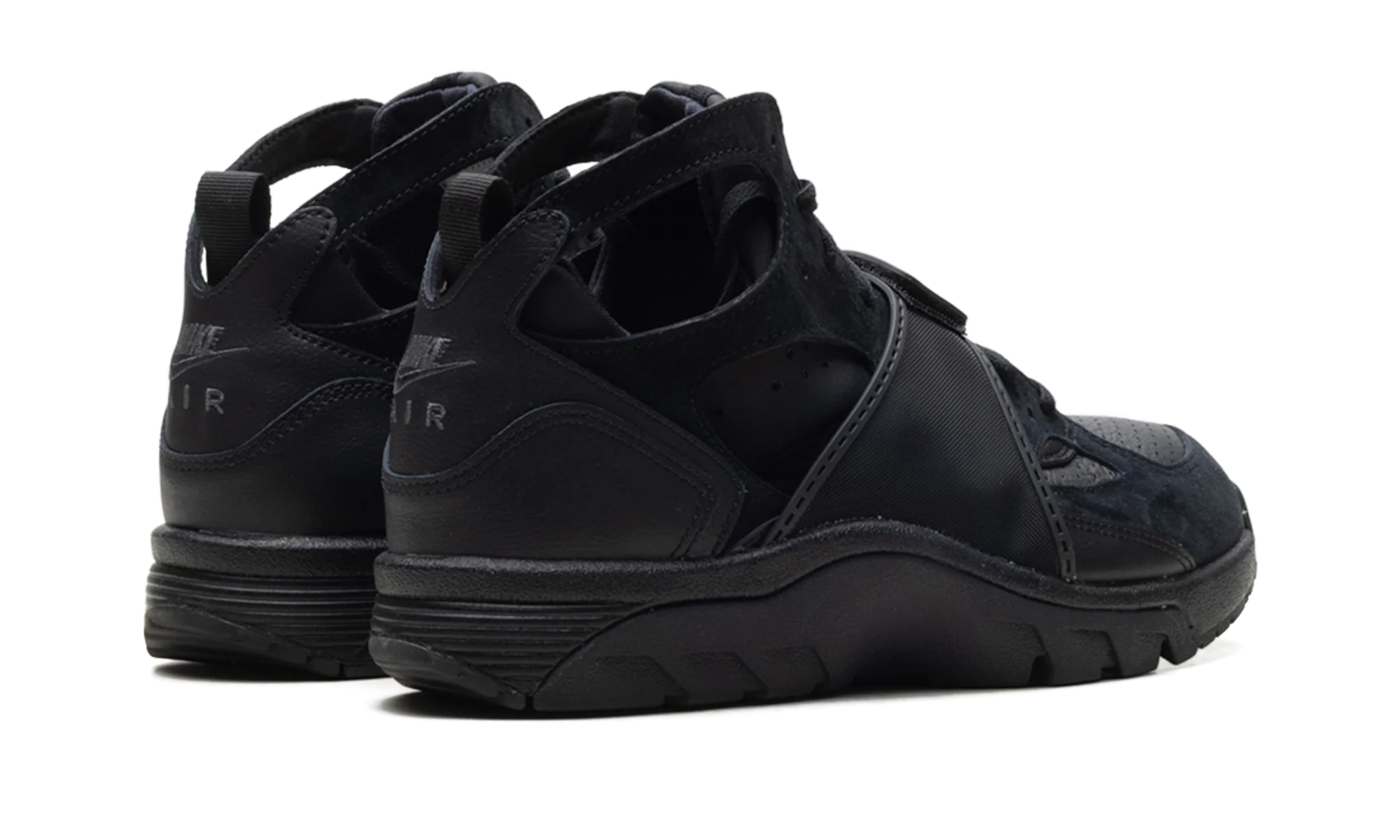 Air Trainer Huarache "Triple Black" IB0497 002 - Image 3
