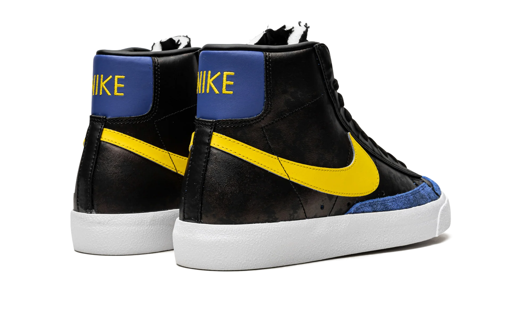 Blazer Mid '77 "Peace Love and Basketball" DC1414 001 - Image 3