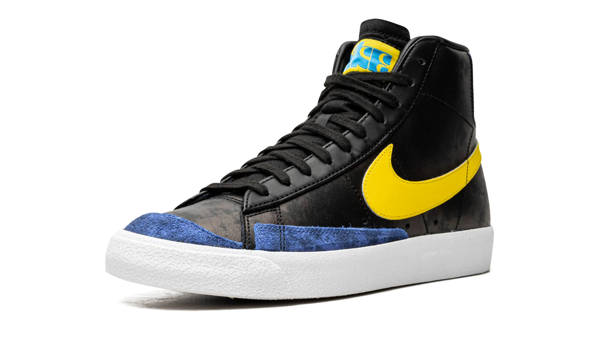 Blazer Mid '77 "Peace Love and Basketball" DC1414 001 - Image 4
