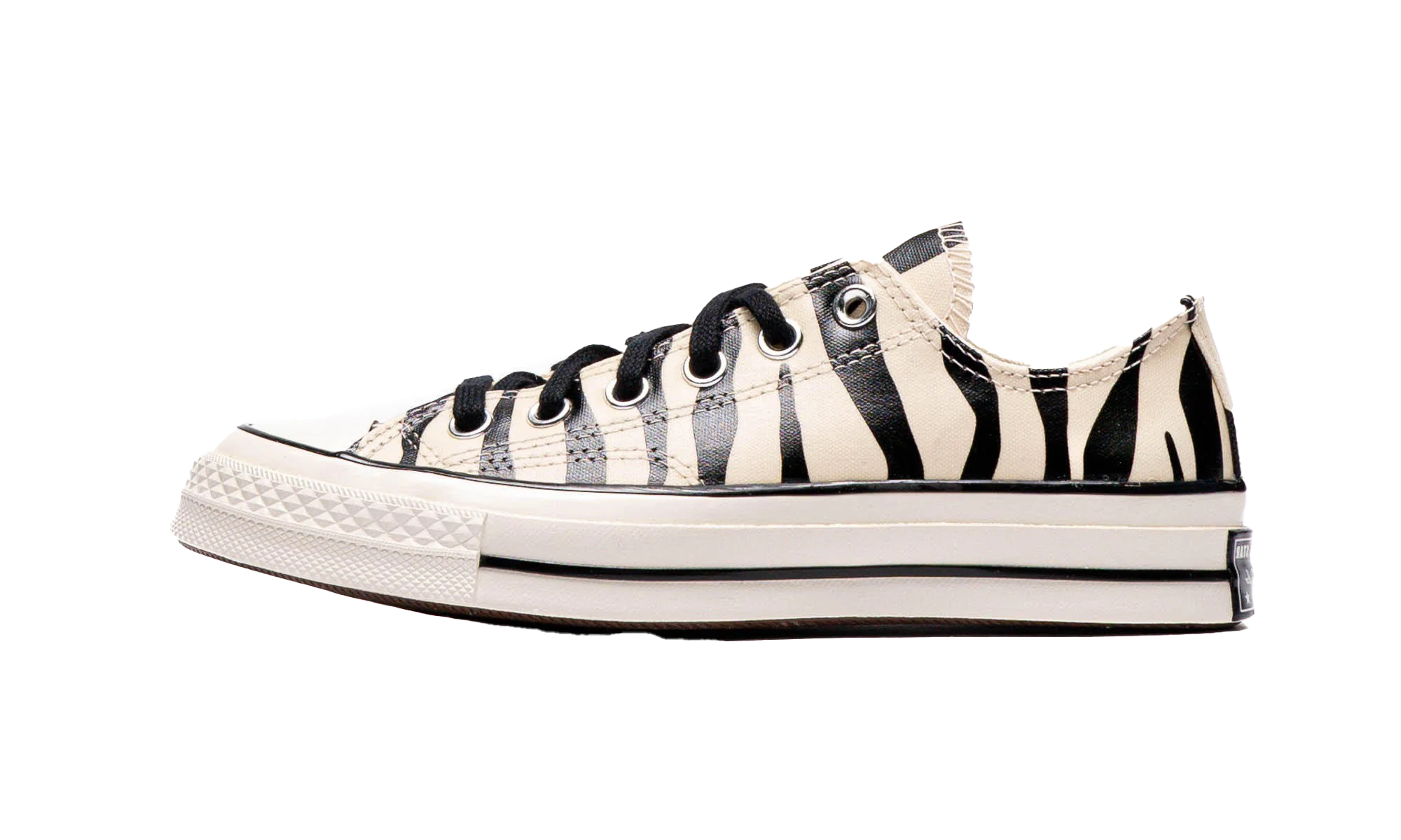 Chuck 70 "Glow-In-The-Dark Zebra" A13438C