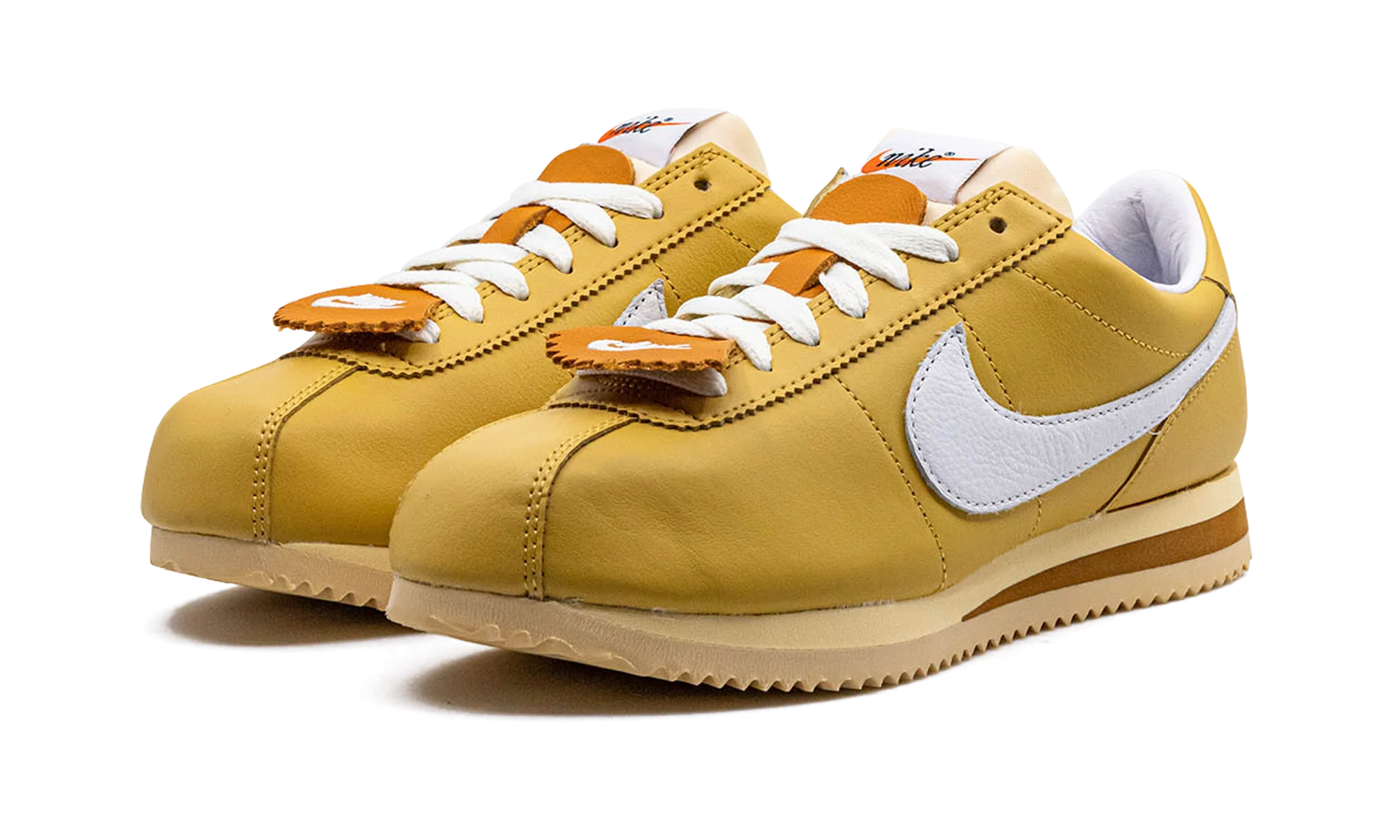 Cortez 23 SE "23 Wheat Gold" FD0400 725 - Image 2