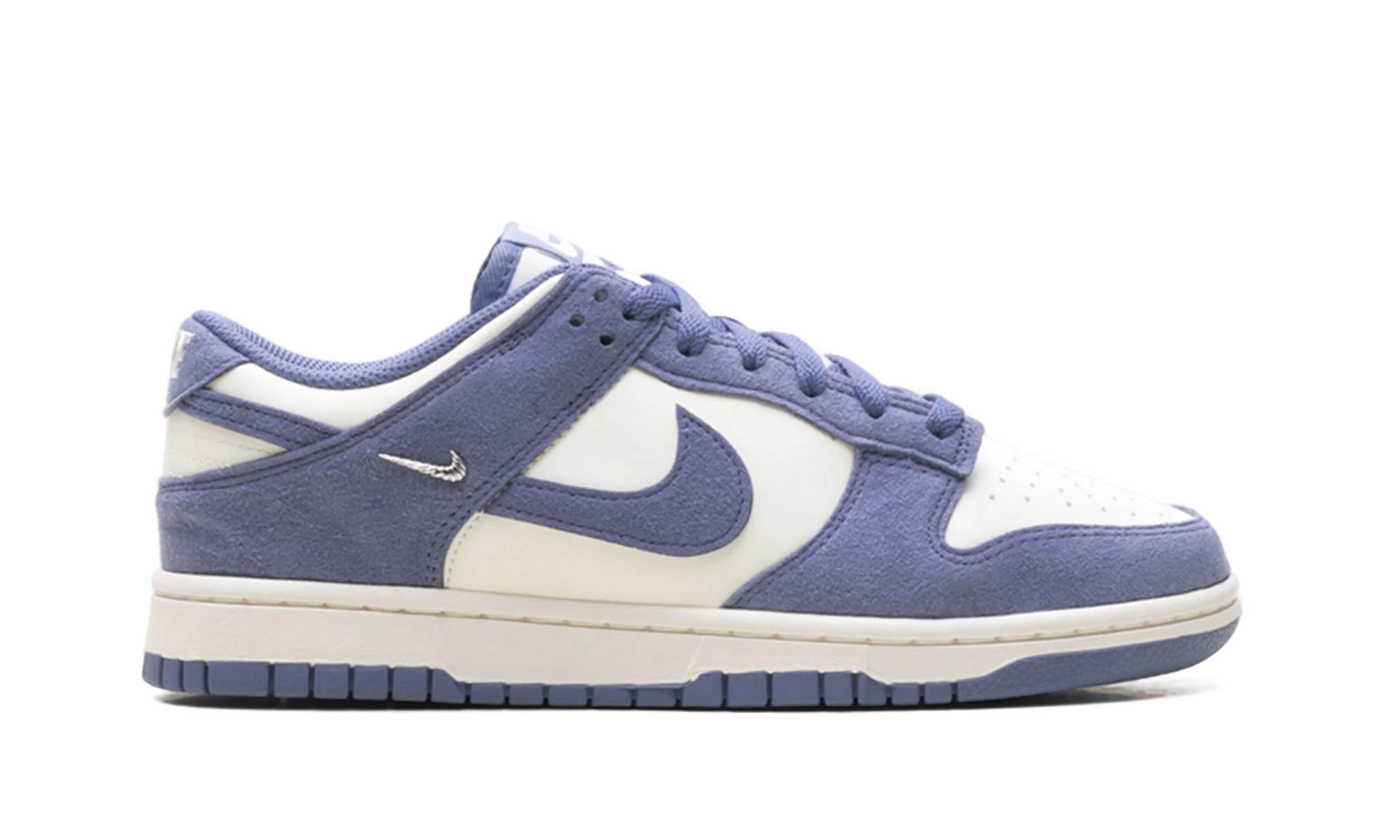 Dunk Low WMNS "World Indigo Mini Swoosh" IB4417 103 - Image 6