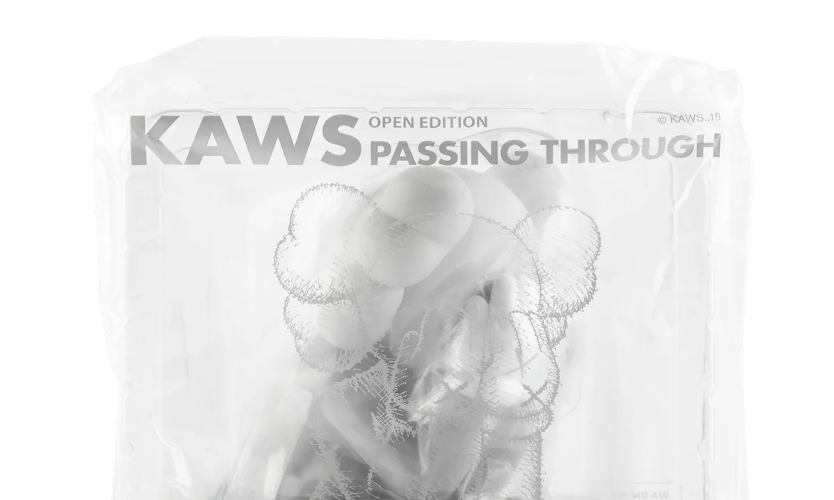 Kaws Passing Through Companion "2018 Open Edition" - Image 2