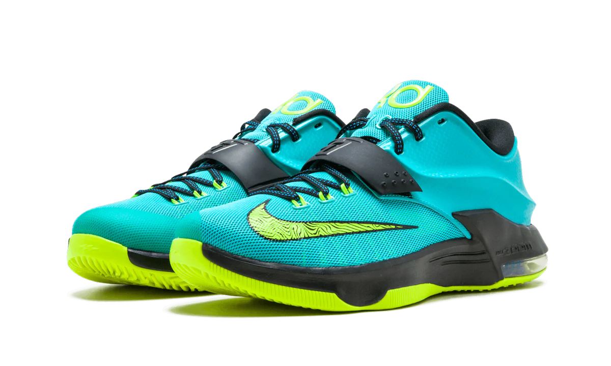KD 7 653996 370 - Image 2