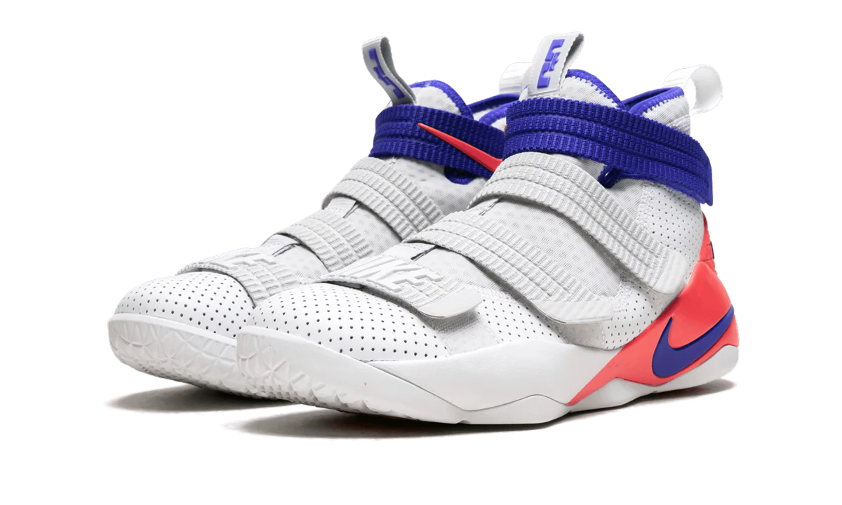 Lebron Soldier 11 SFG "Ultramarine" 897646 101 - Image 2
