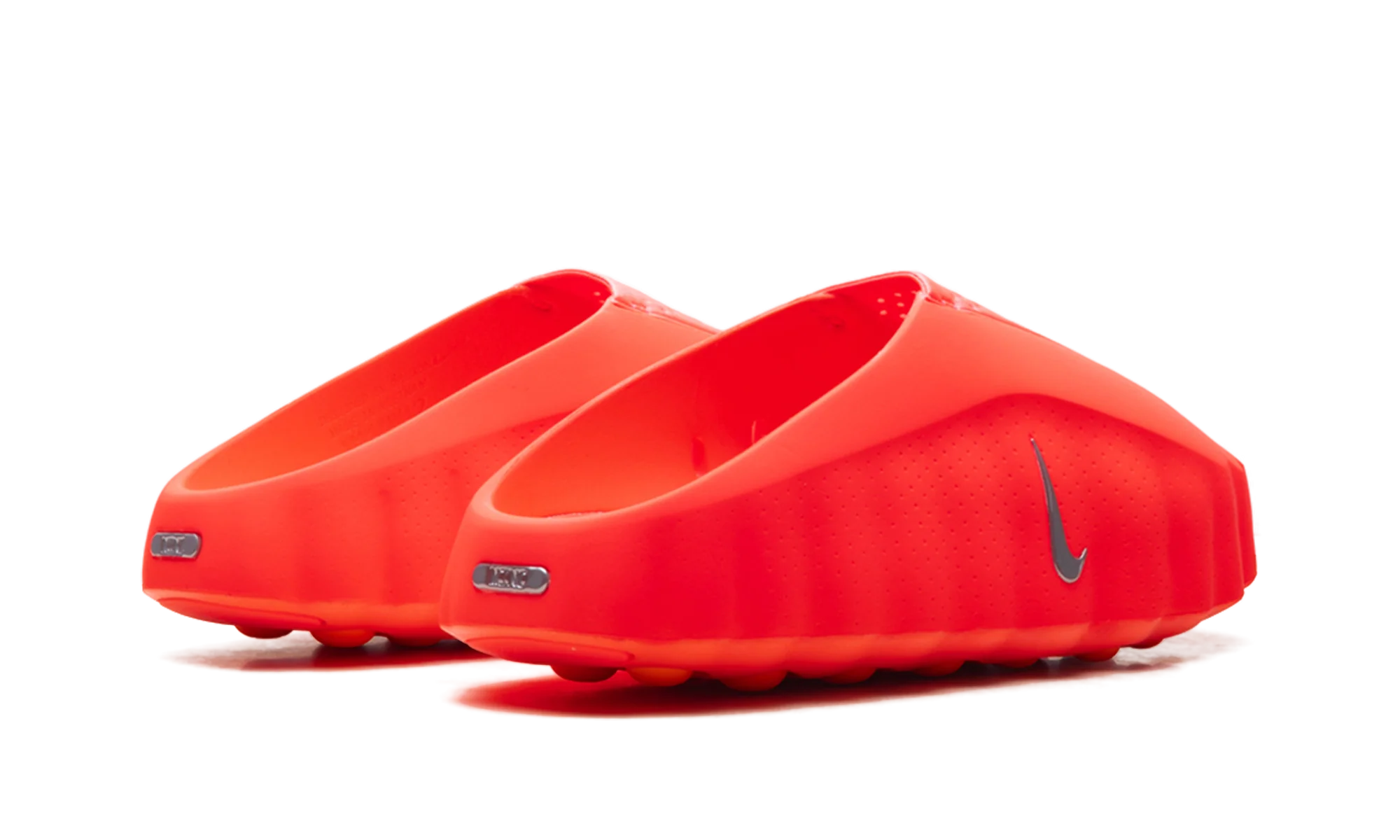 Mind 001 "Solar Red" HQ4307 600 - Image 3