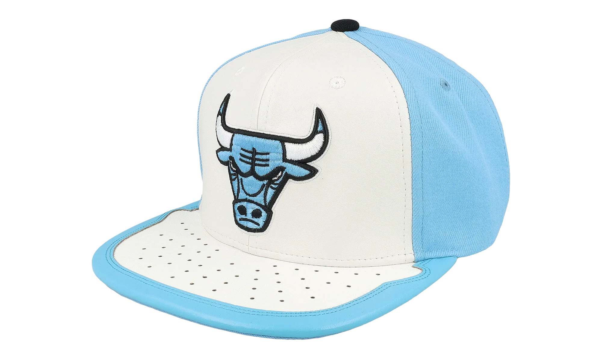 NBA Day One Snapback Cap "Chicago Bulls - White / Light Blue" HHSS4374 CBUYYPPPWHLB - Image 2