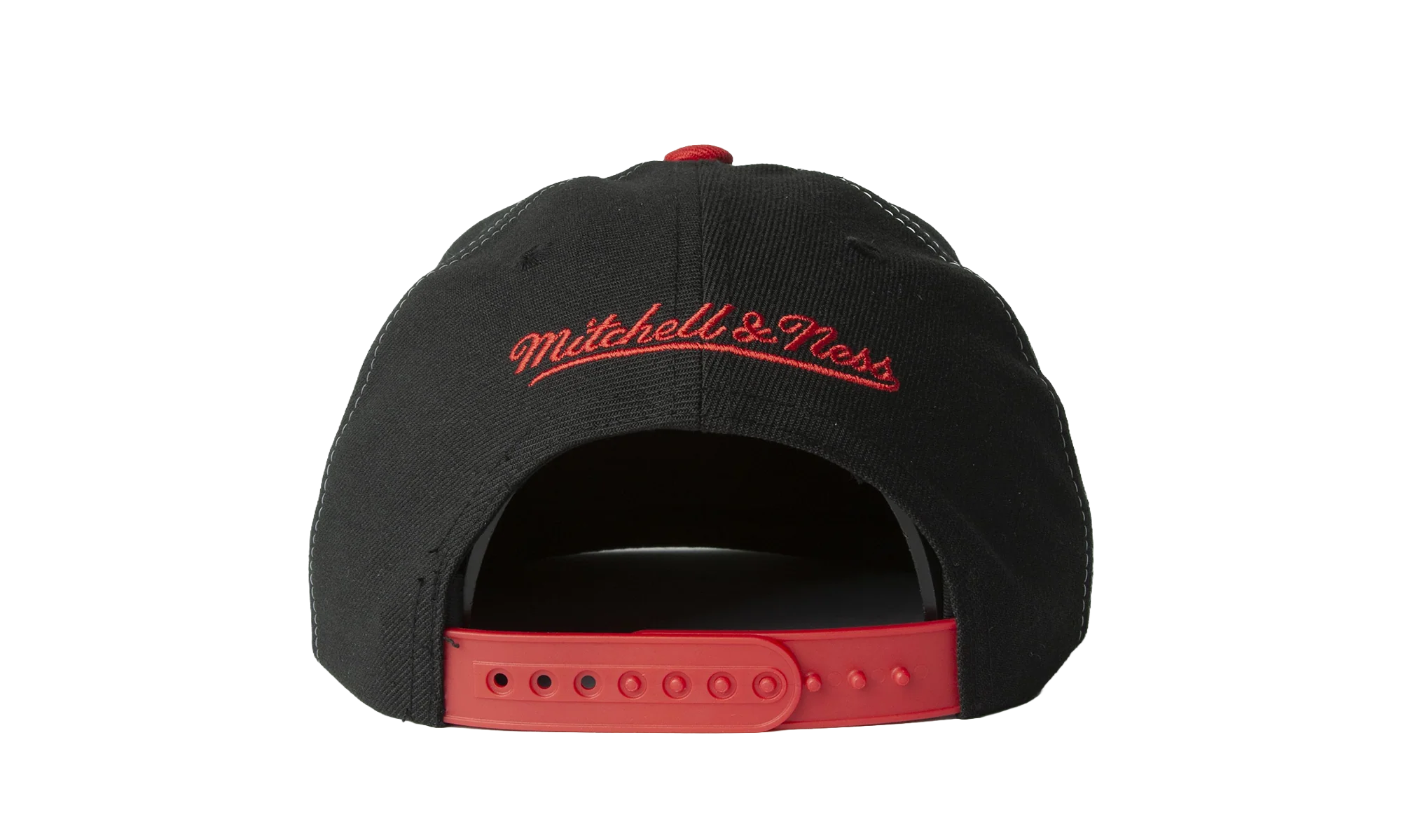 NCAA Sharktooth Snapback Cap "UNLV Rebels - Black / Red" HHSS3304 LVEYYPPPBKRD - Image 2