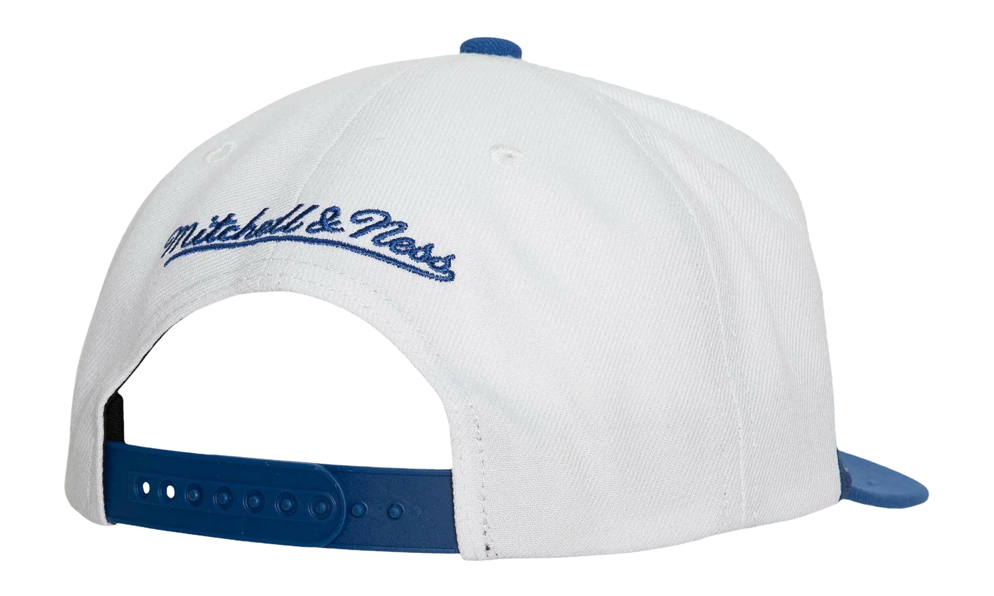NHL Vintage Sharktooth Snapback Cap "New York Islanders - White" 6HSSSH22088 NYIWHIT - Image 2