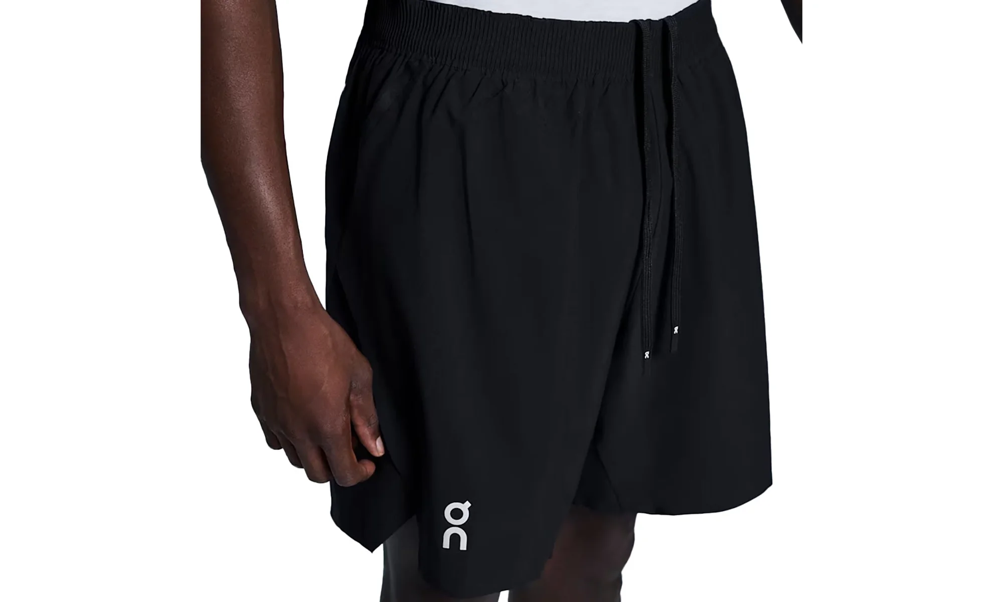 ON 7" Core Shorts "Black" 1MF10740553 - Image 2