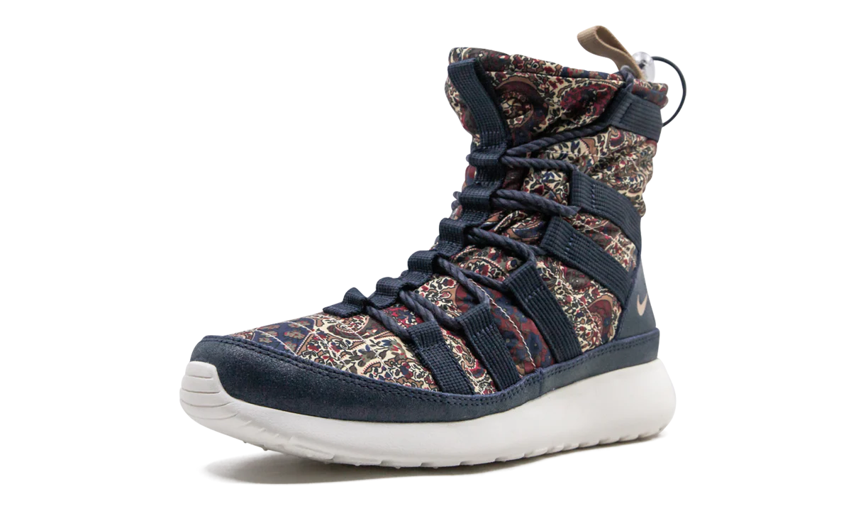 Roshe Run Hi Sneakerboot QS WMNS "Liberty of London Armory Navy" 633519 402 - Image 4
