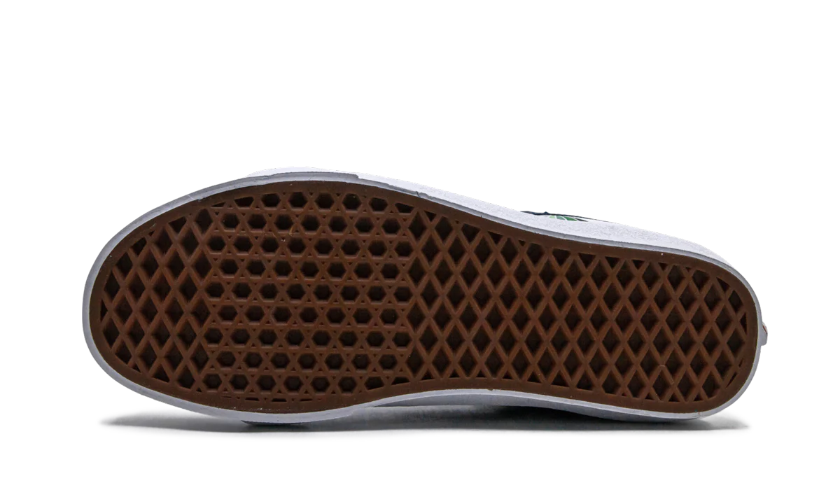 Sk8-Hi Reissue "Refract" VN0A4U3DWN8 - Image 5