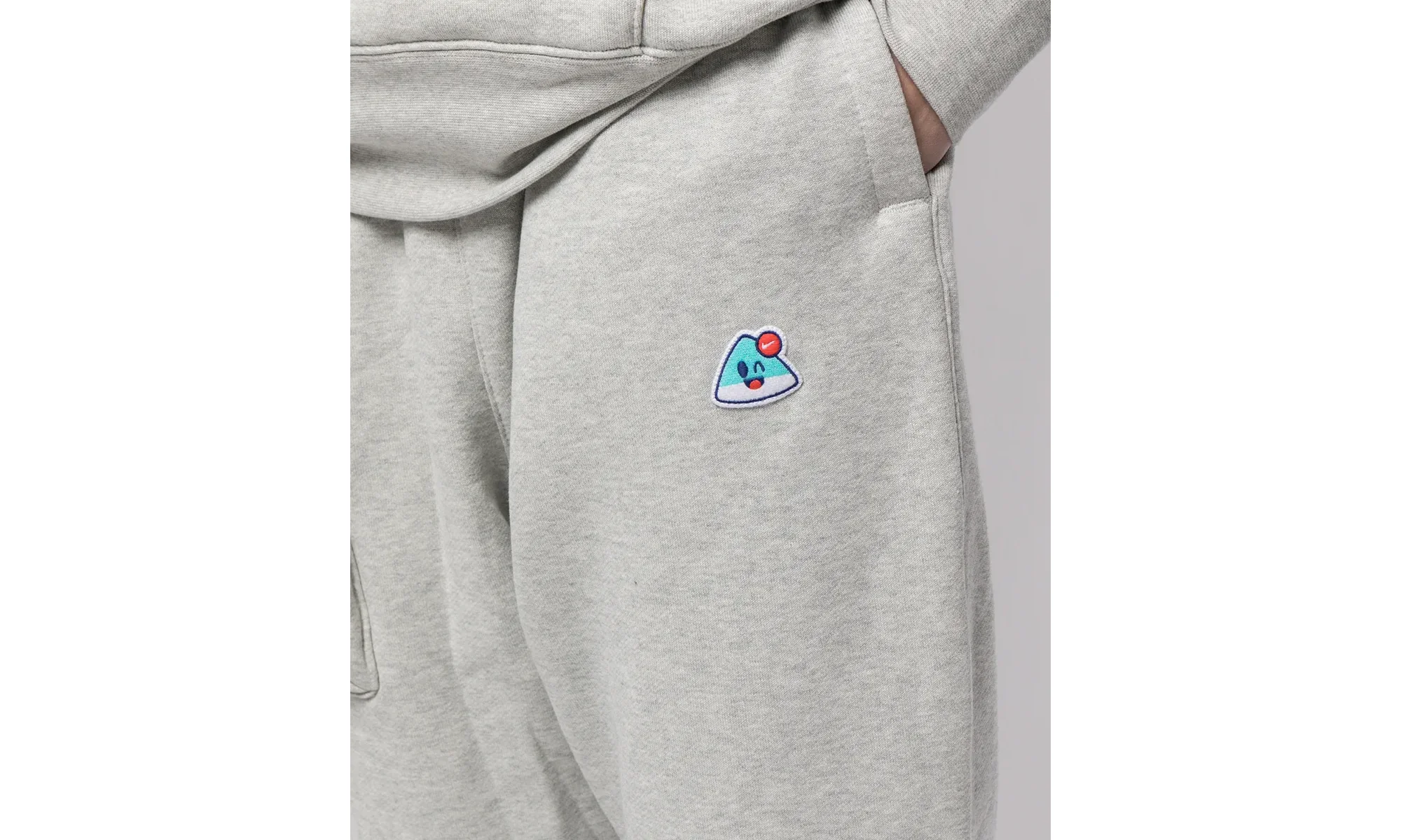 Sportswear Airmoji Jogger Pants "Dark Grey Heather" DA8745 063 - Image 2