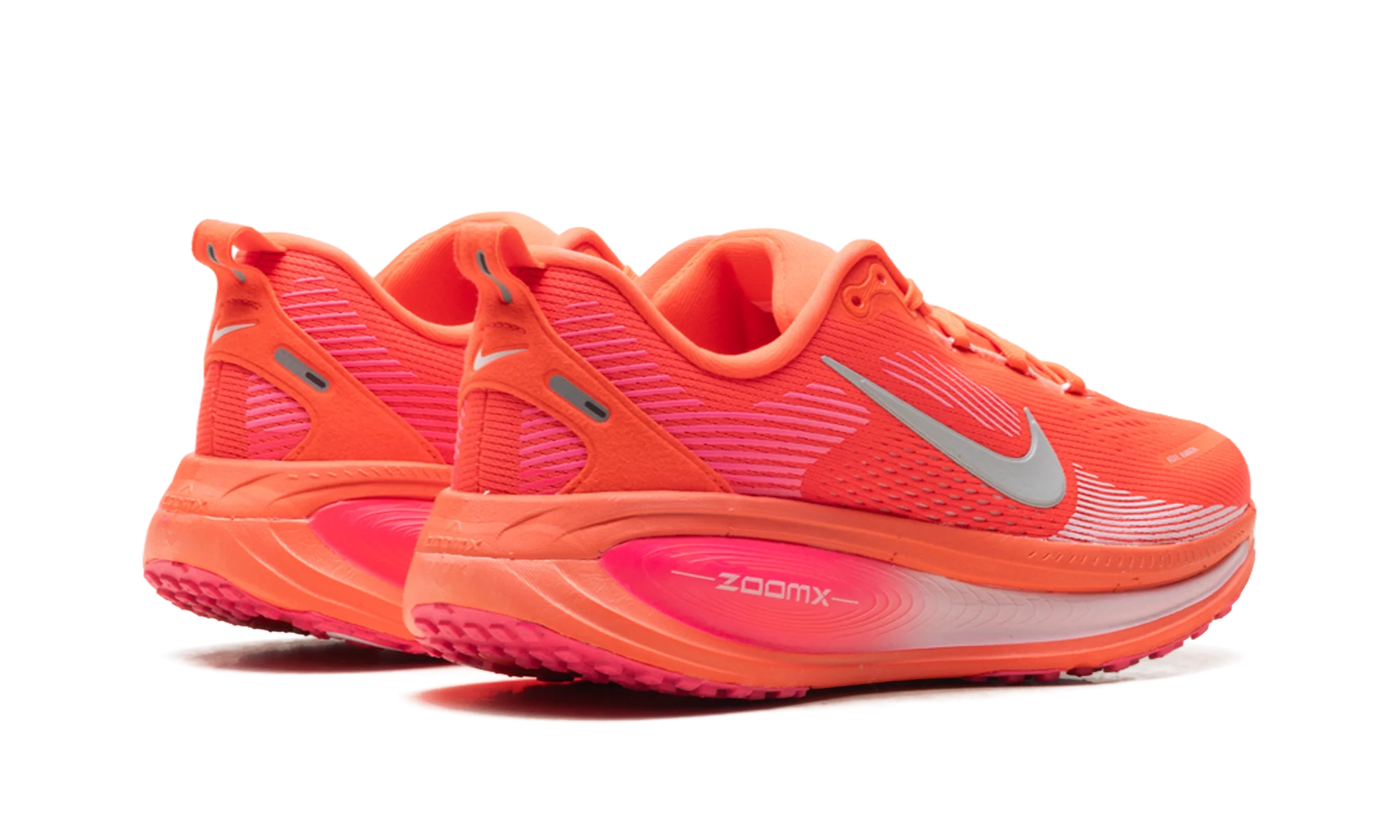 Vomero 18 WMNS "Bright Crimson" HM6804 603 - Image 3