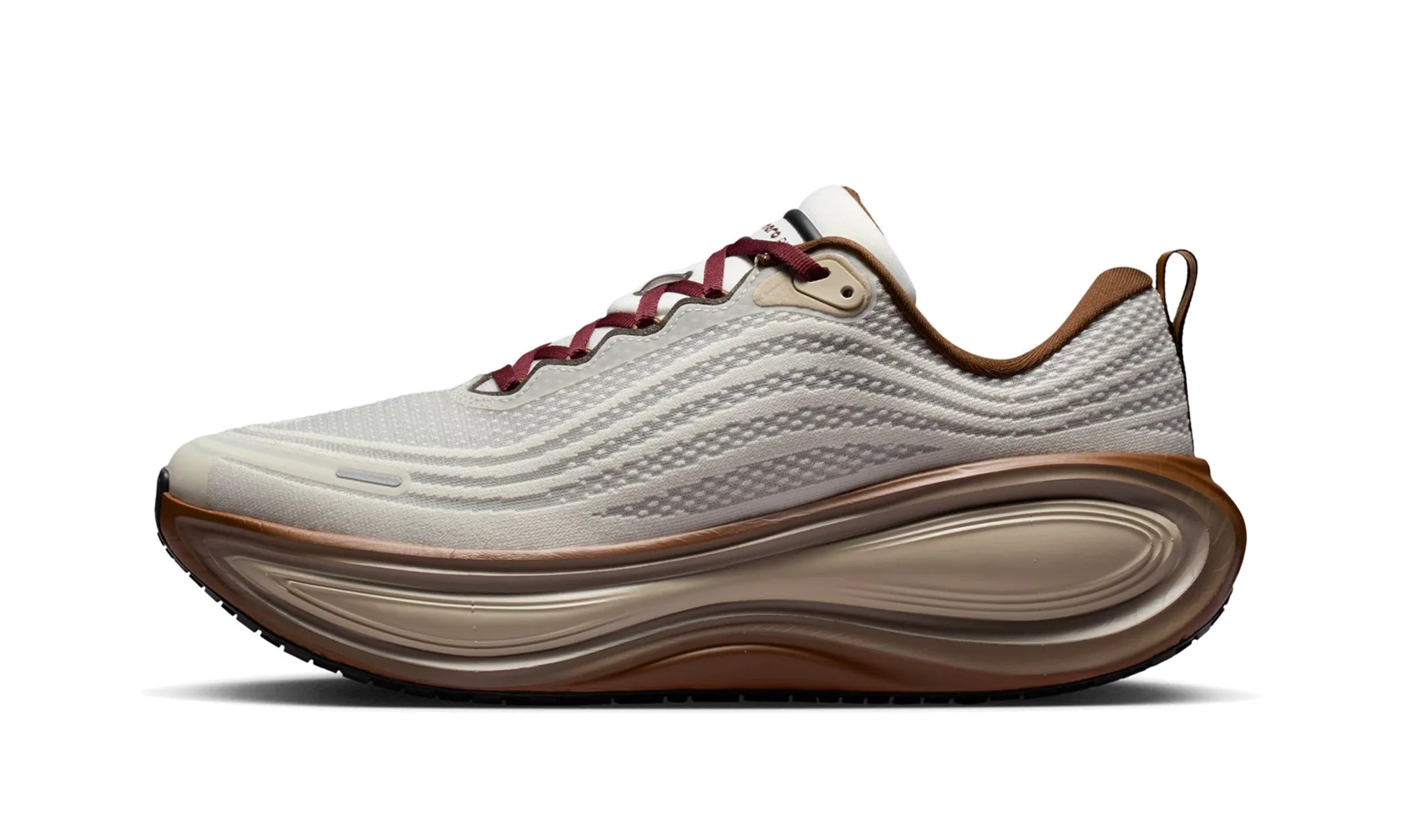 Vomero Plus "Sail Pecan Brown" IO4482 100