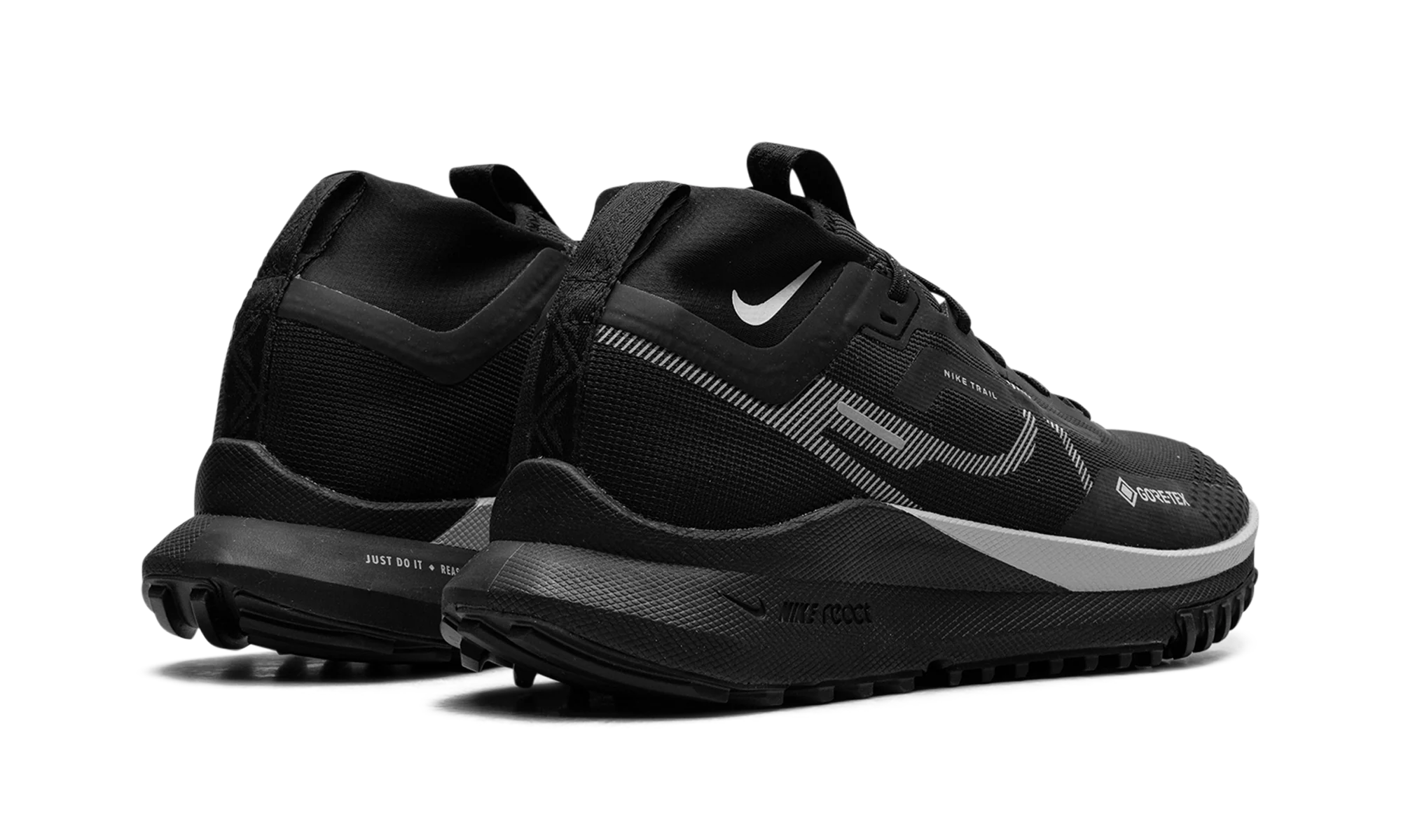 WMNS React Pegasus Trail 4 GTX "Reflect Silver" DJ7929 001 - Image 3